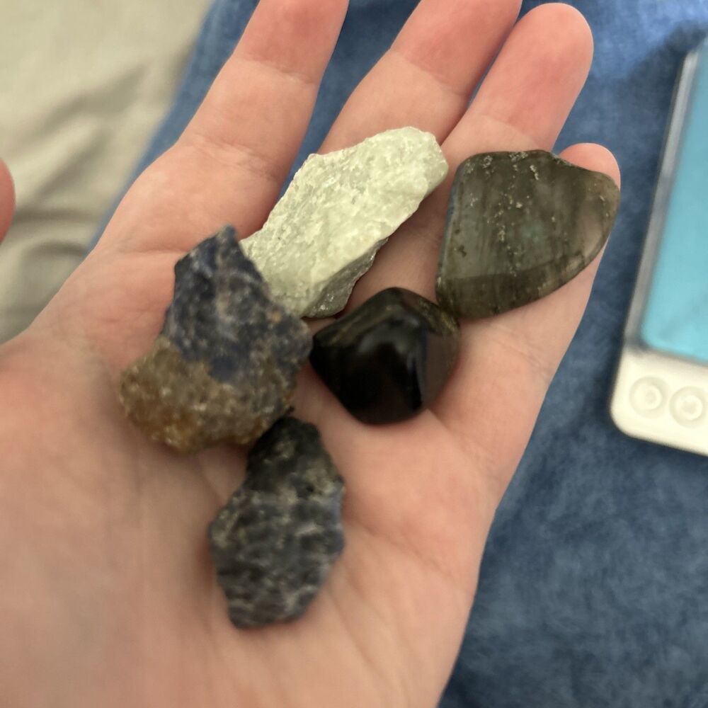 Lot Of 5 Crystals 38.8 Grams